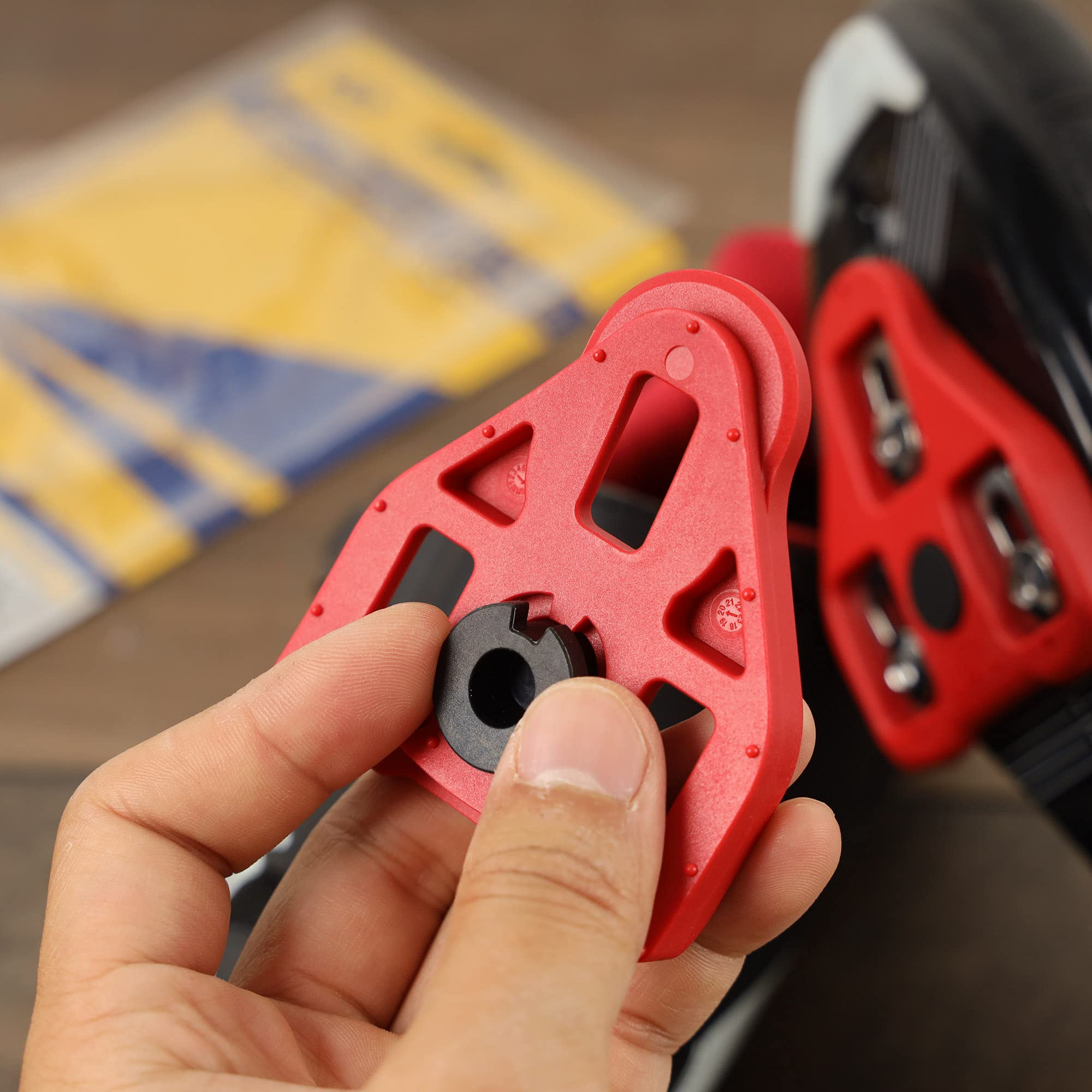 CyclingDeal ARC Delta Cleats - Compatible with Peloton Look ARC Delta Floating 9 Degree Cleats - Indoor Cycling & Road Spin Bike Cleat Set - Compatible with Peloton Indoor Bikes Pedals and Shoes - Image 6