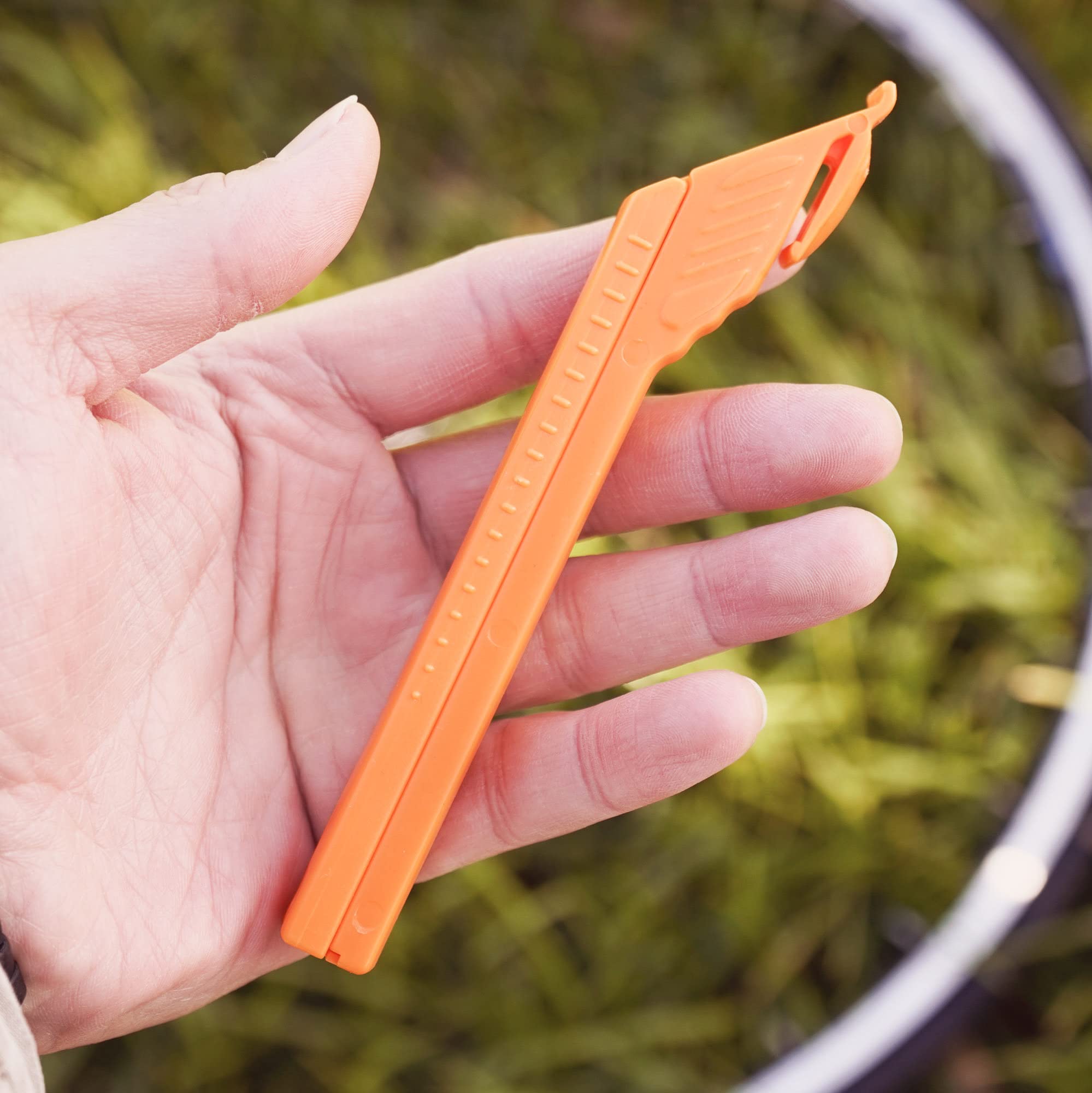 CyclingDeal Bicycle Bike Plastic Fiberglass Adjustable Tire Lever - Great to Remove Tire at Ease and Replace the Tubes Without Damaging the Wheels - Removing Install Tire with One Lever. - Image 4
